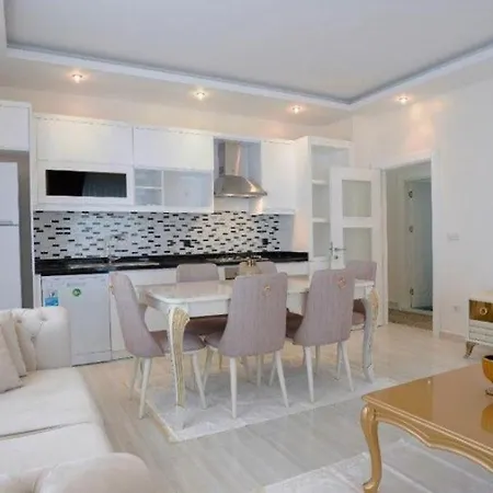 Sky Hill Luxury Apartmán